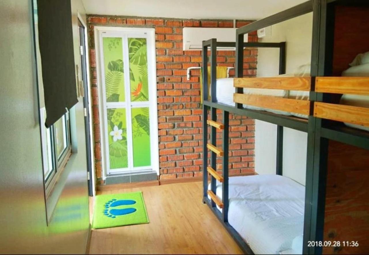 Petak Padin By The Pool, Kepala Batas Penang Homestay *